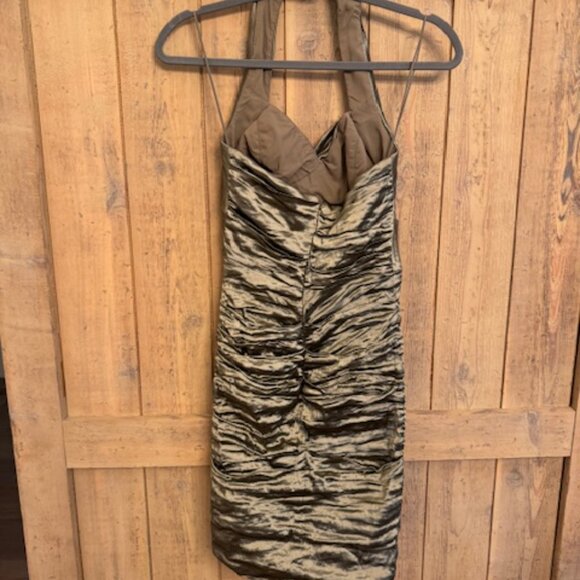 Nicole Miller Size 4 Ruched Cocktail Dress - Picture 5 of 7